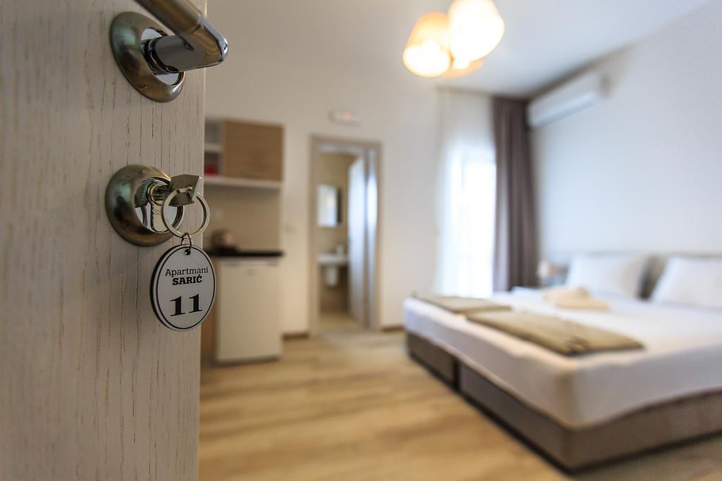 Apartments Saric Bar Luaran gambar