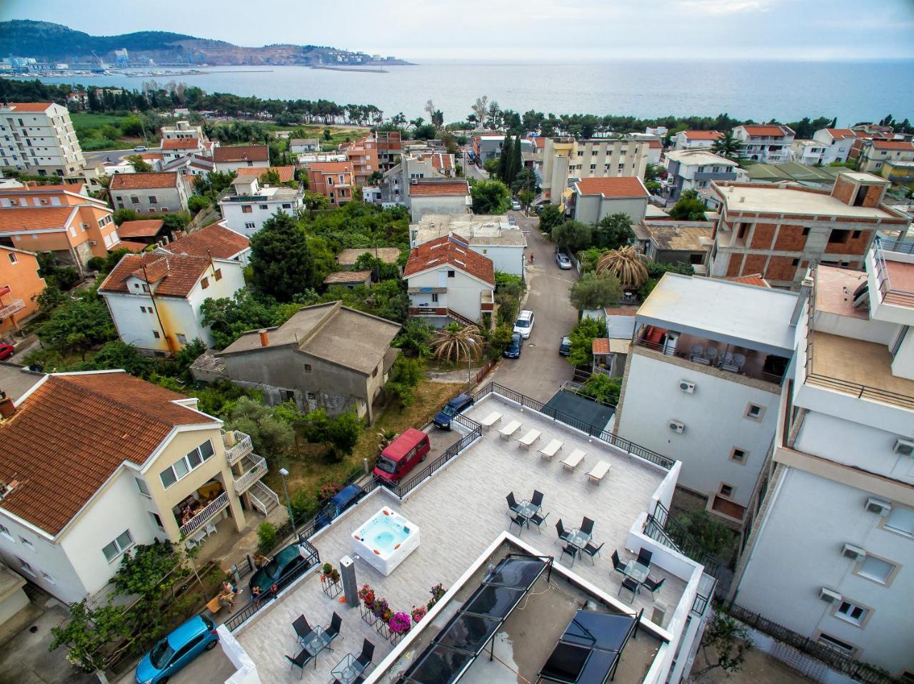 Apartments Saric Bar Luaran gambar